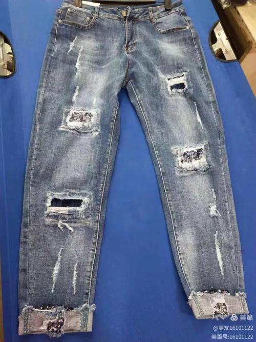 舒美内衣店男女服装夏季产品特价处理